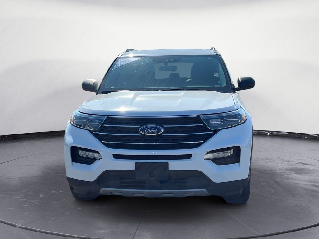 Ford Explorer XLT 2023