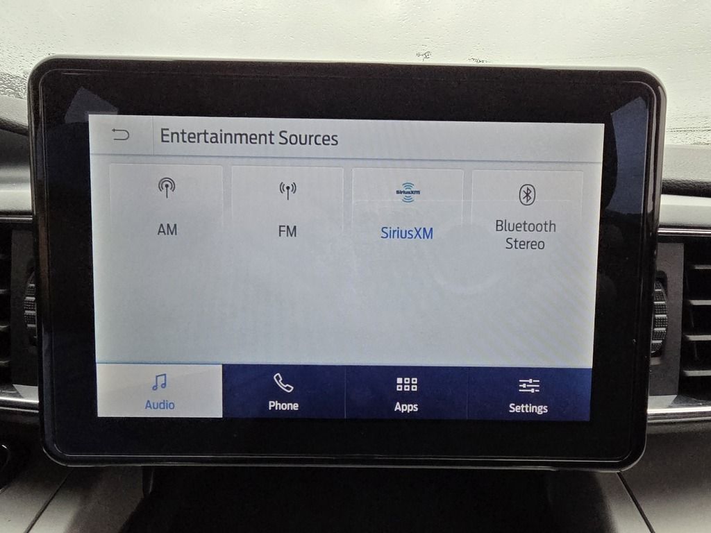 Ford Explorer XLT 2024