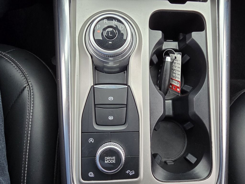 Ford Explorer XLT 2024