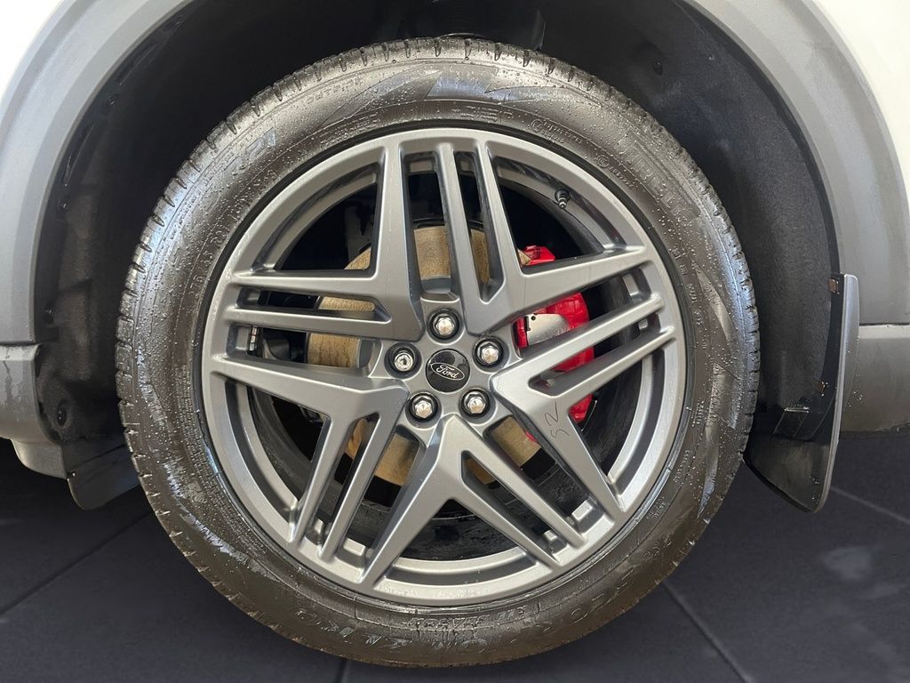 Ford Explorer ST-LINE 2025