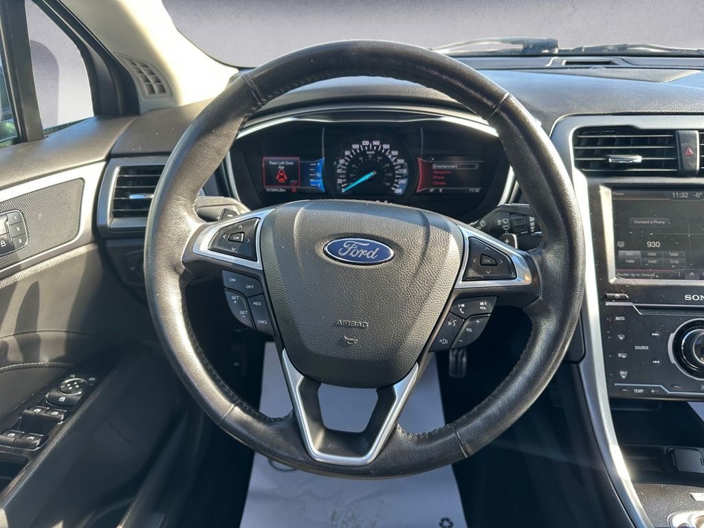 Ford Fusion TITANIUM 2015