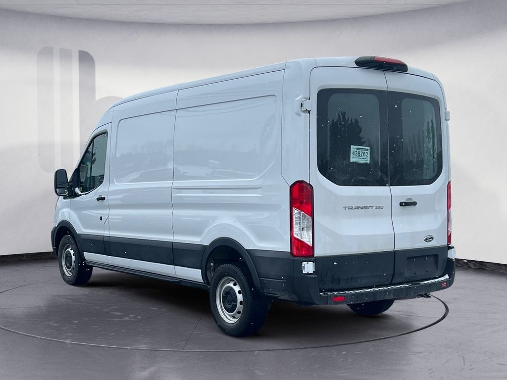 Ford Transit Cargo Van BASE 2021