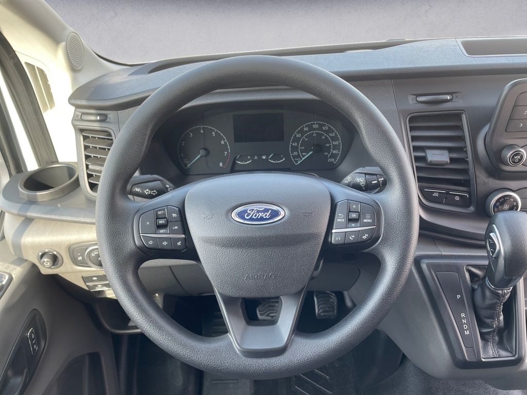 Ford Transit Cargo Van BASE 2024