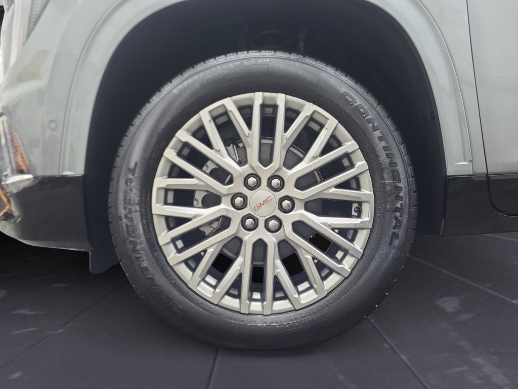 GMC Acadia DENALI 2026