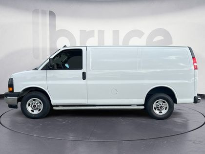 2022 GMC Savana Cargo Van BASE