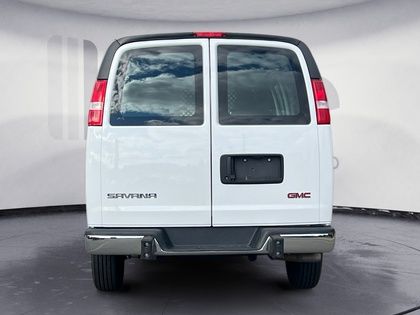 2022 GMC Savana Cargo Van BASE