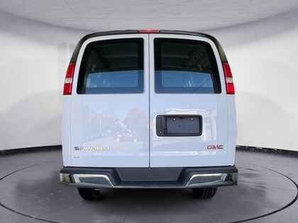 2022 GMC Savana Cargo Van BASE