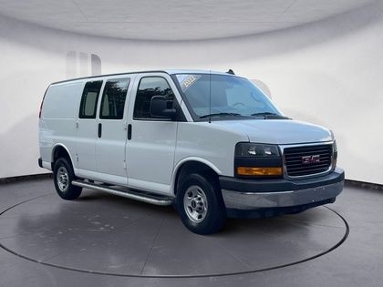 2022 GMC Savana Cargo Van BASE