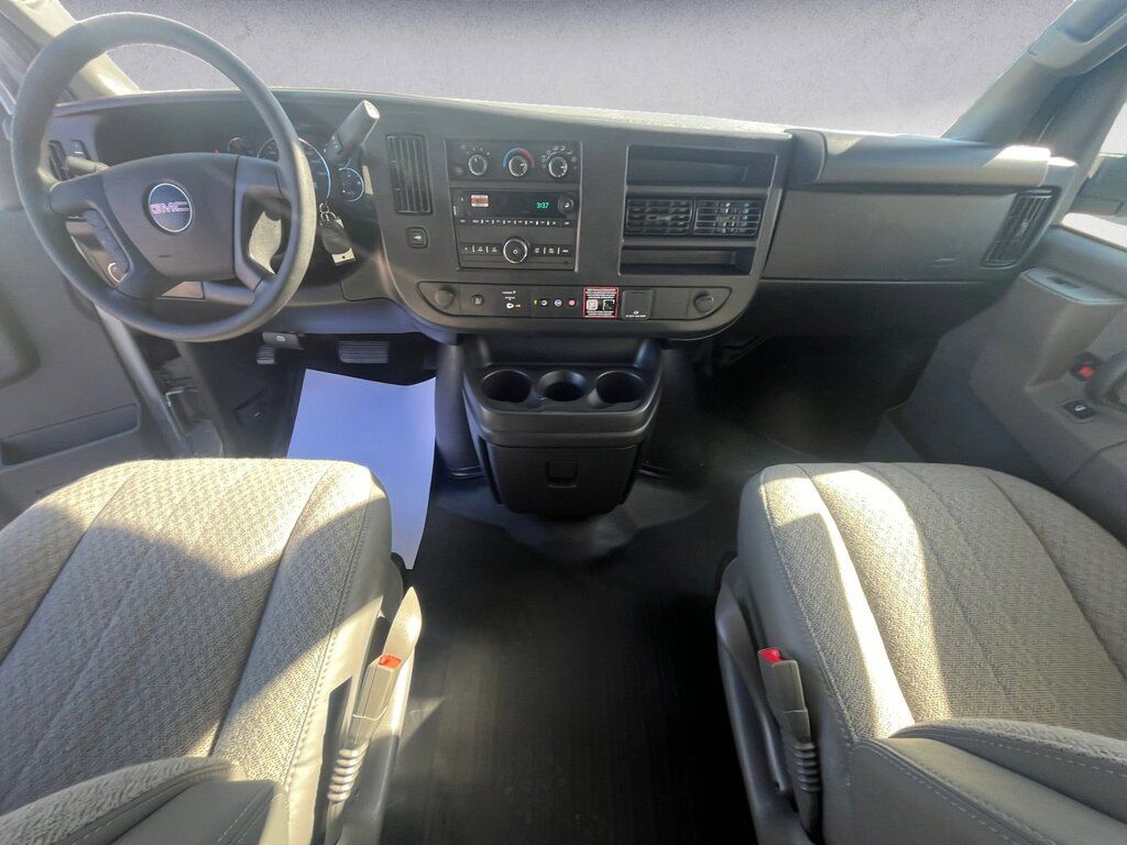 2025 GMC Savana Cargo Van BASE