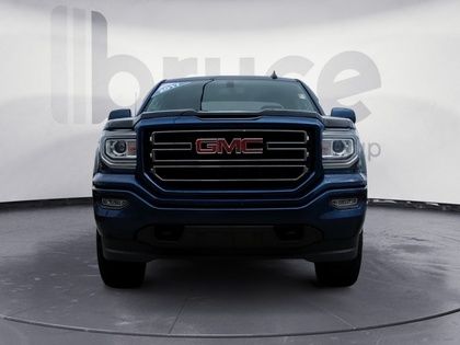 2017 GMC Sierra 1500 Low KM, All Weather Mats, 4WD, BACK UP CAM