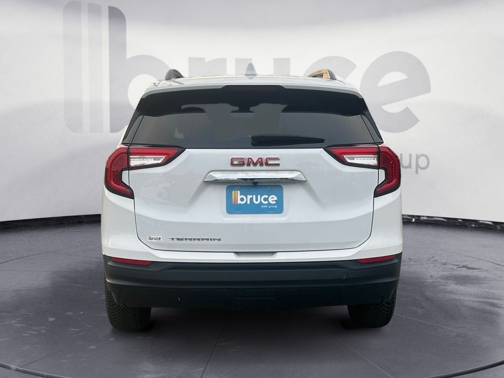 GMC Terrain SLE 2022