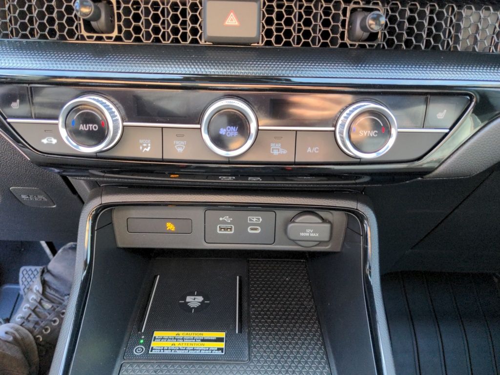 2024 Honda CR-V Hybrid Hybrid Touring AWD ! Sunroof !