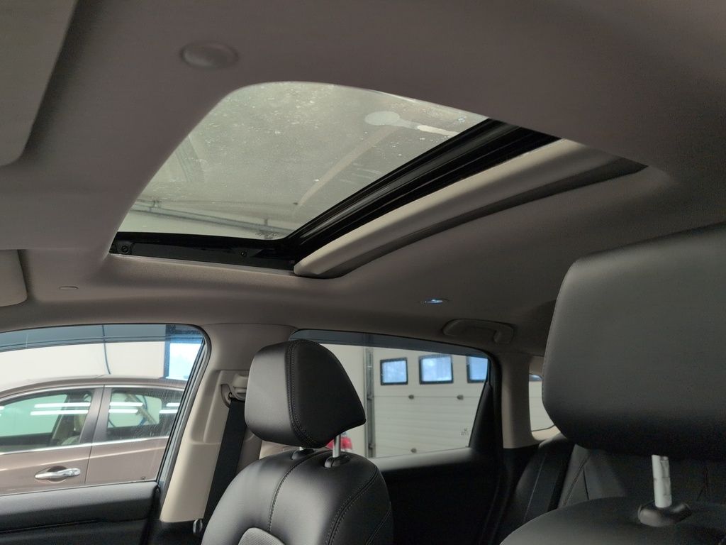 2025 Honda HR-V EX-L Navi