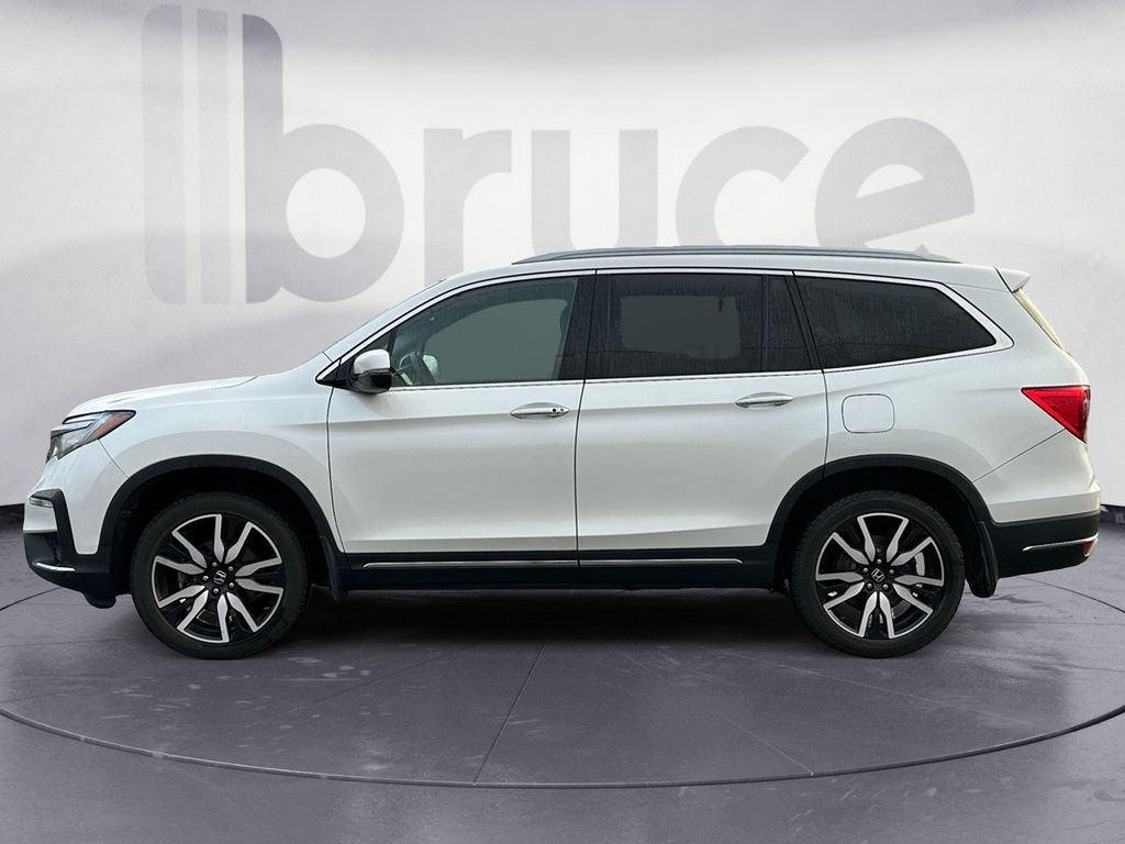 Honda Pilot TOURING 8-PASSENGER 2021