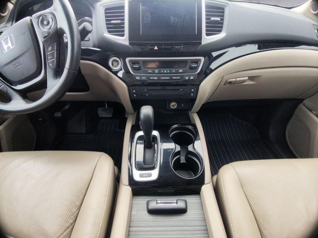 2017 Honda Ridgeline TOURING