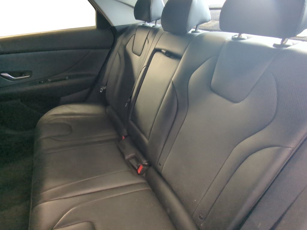 Hyundai Elantra Hybrid ULTIMATE 2022