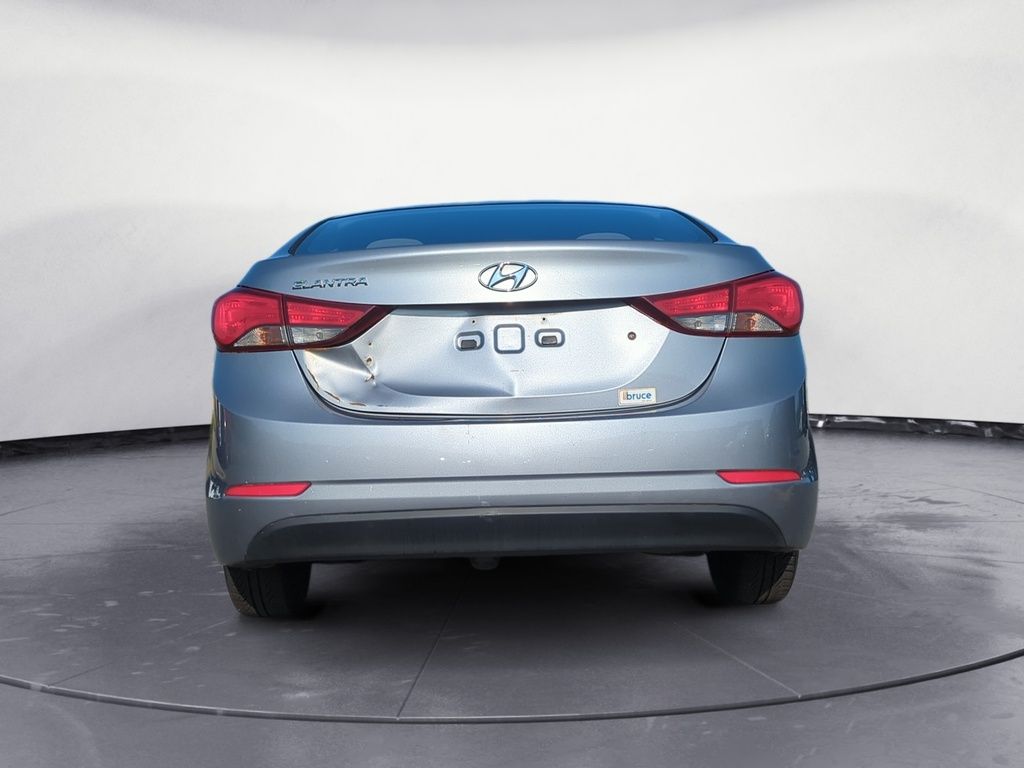Hyundai Elantra L 2016