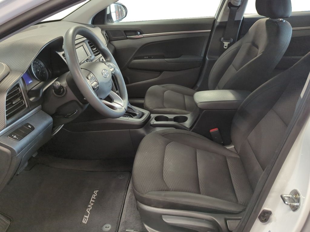 2020 Hyundai Elantra ESSENTIAL