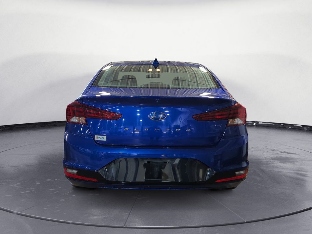 2020 Hyundai Elantra PREFERRED- SUNROOF!