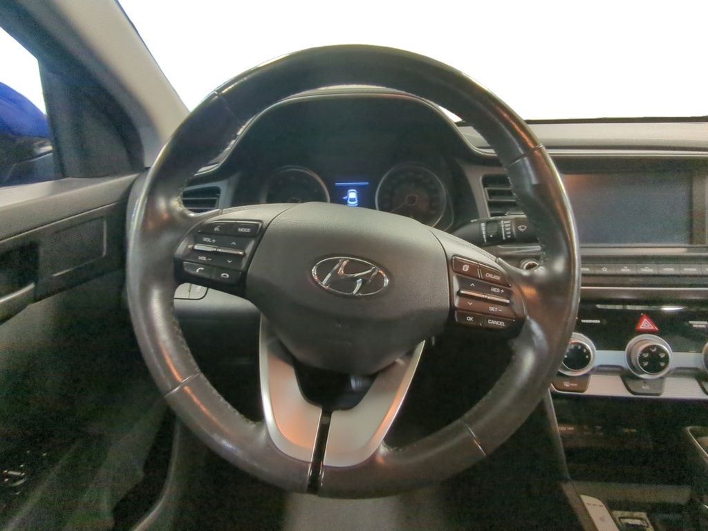 2020 Hyundai Elantra PREFERRED- SUNROOF!