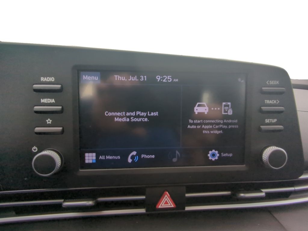 Hyundai Elantra PREFERRED 2022