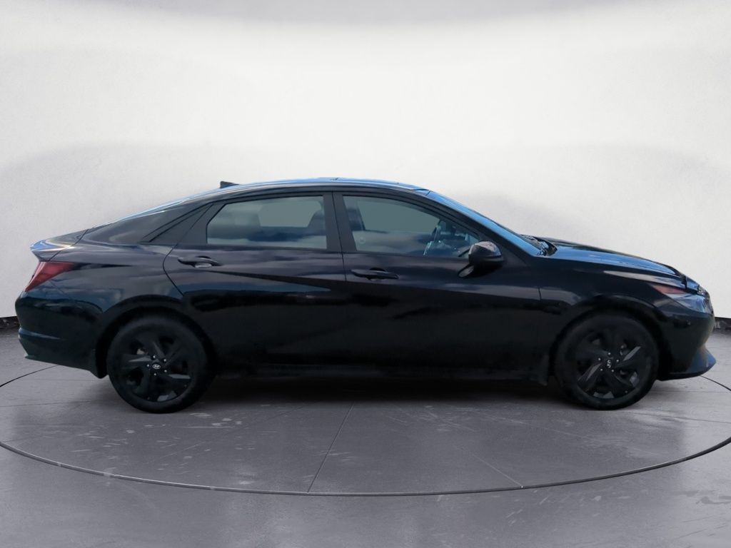 2023 Hyundai Elantra PREFERRED