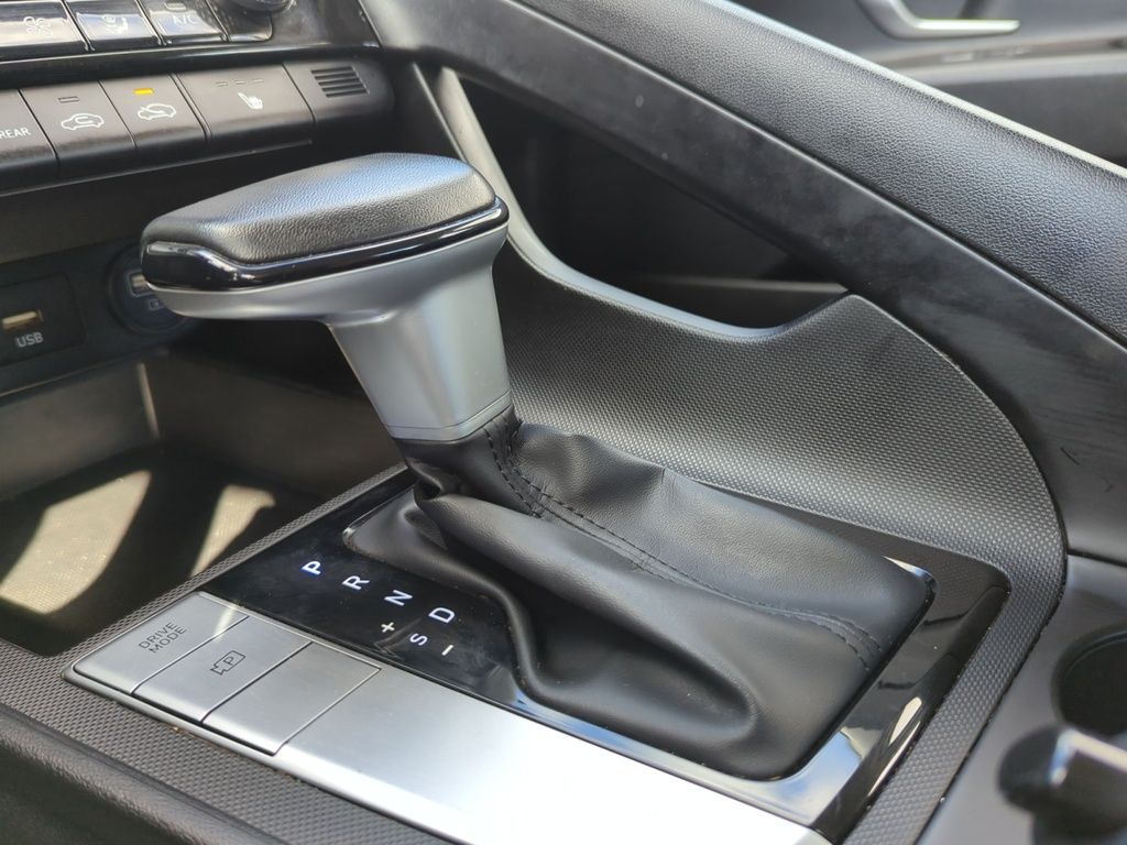 2023 Hyundai Elantra PREFERRED