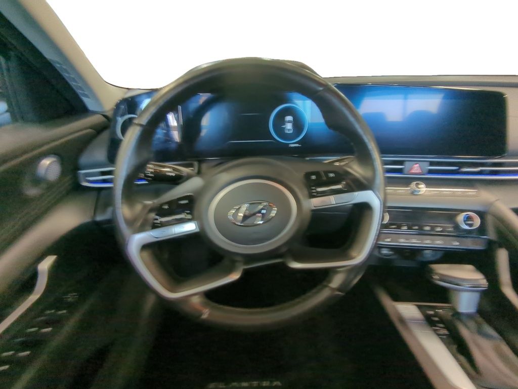 2023 Hyundai Elantra PREFERRED