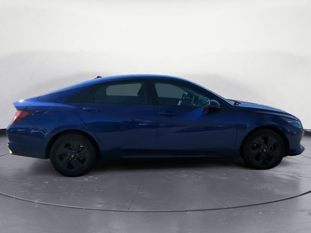 2023 Hyundai Elantra PREFERRED
