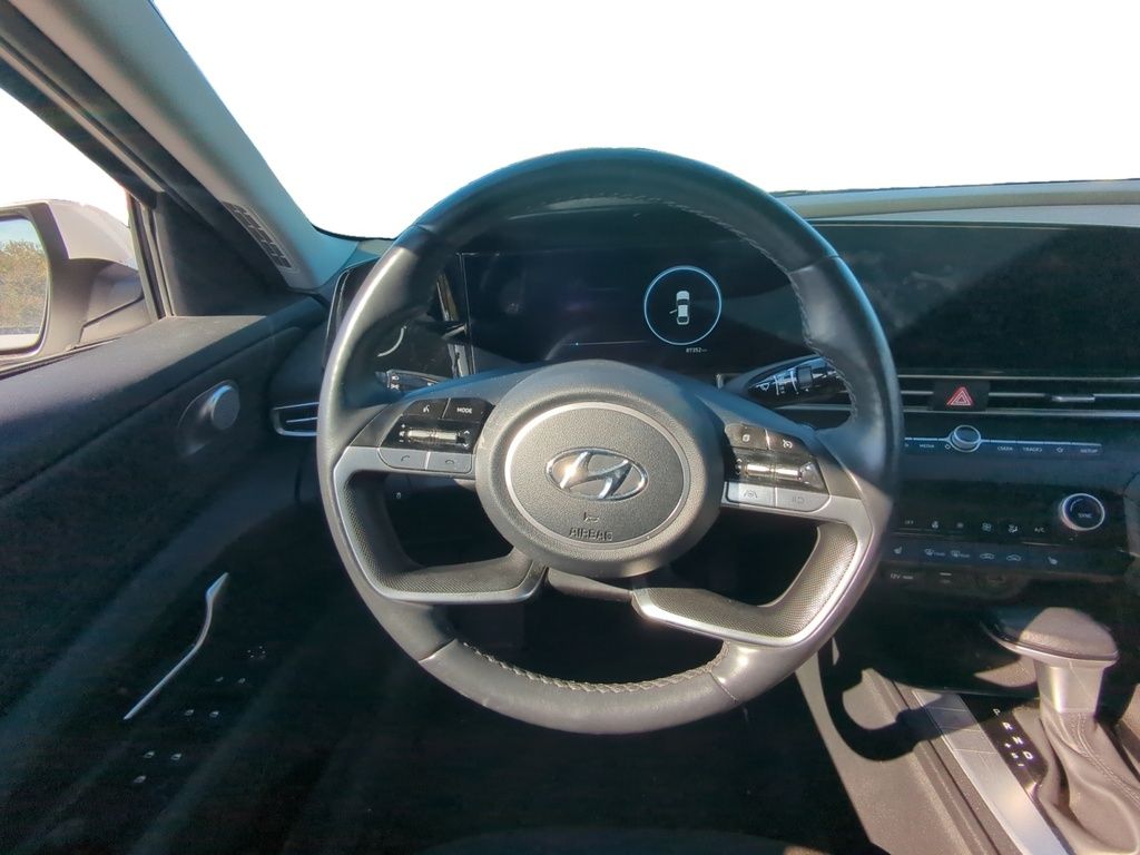 2023 Hyundai Elantra PREFERRED