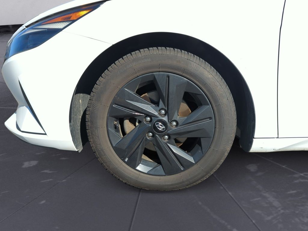 2023 Hyundai Elantra PREFERRED