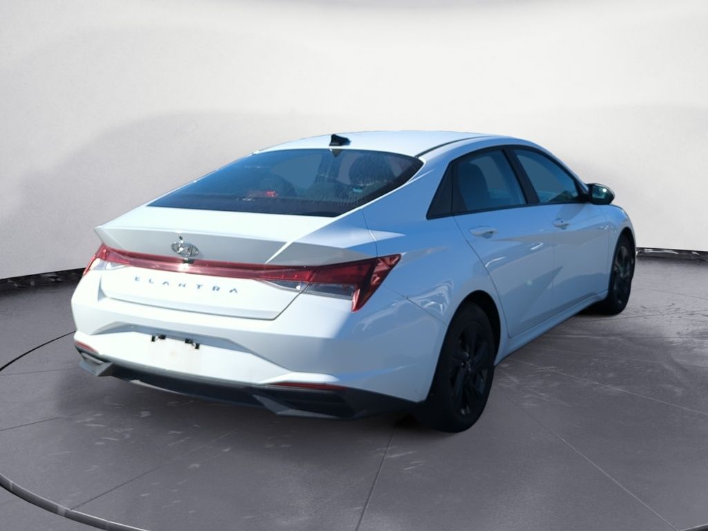 2023 Hyundai Elantra PREFERRED