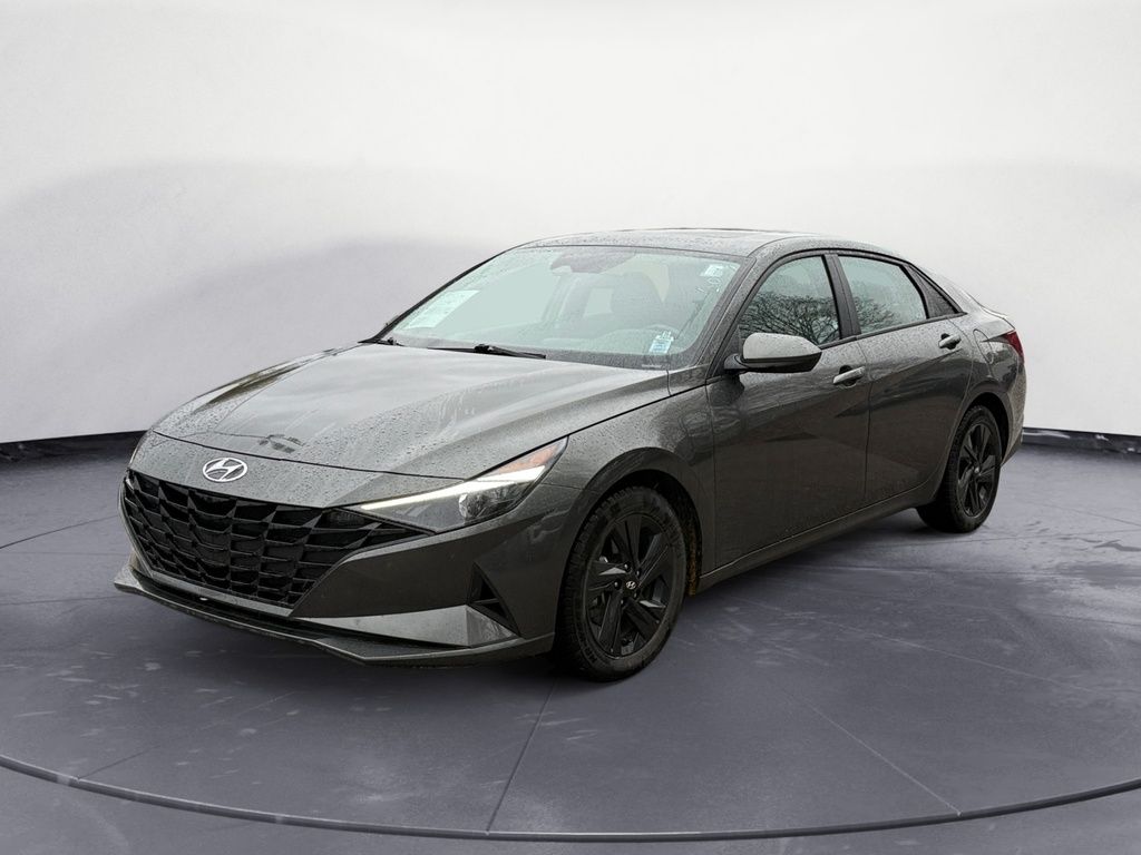 2023 Hyundai Elantra PREFERRED