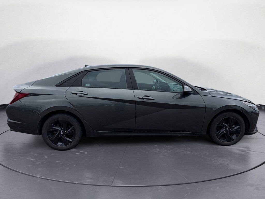 2023 Hyundai Elantra PREFERRED