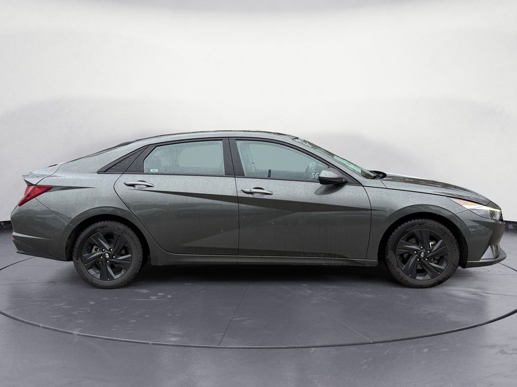 2023 Hyundai Elantra PREFERRED