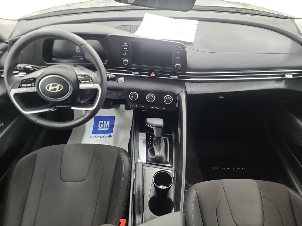 2025 Hyundai Elantra PREFERRED