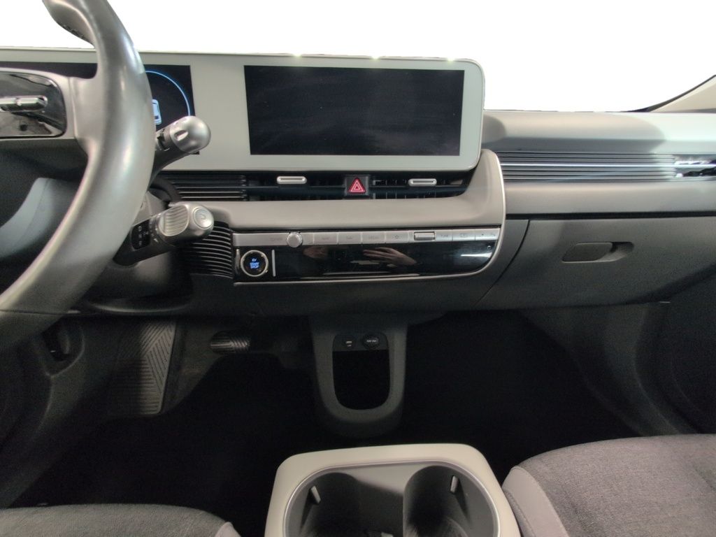 2022 Hyundai IONIQ 5 PREFERRED