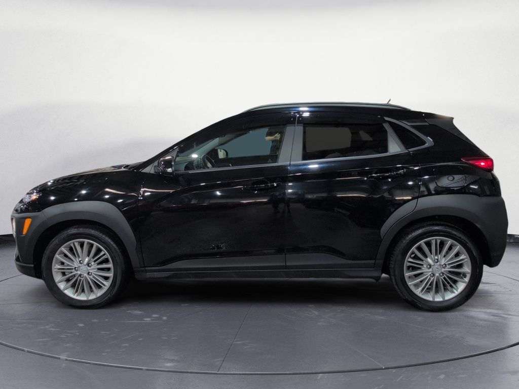 2021 Hyundai Kona LUXURY