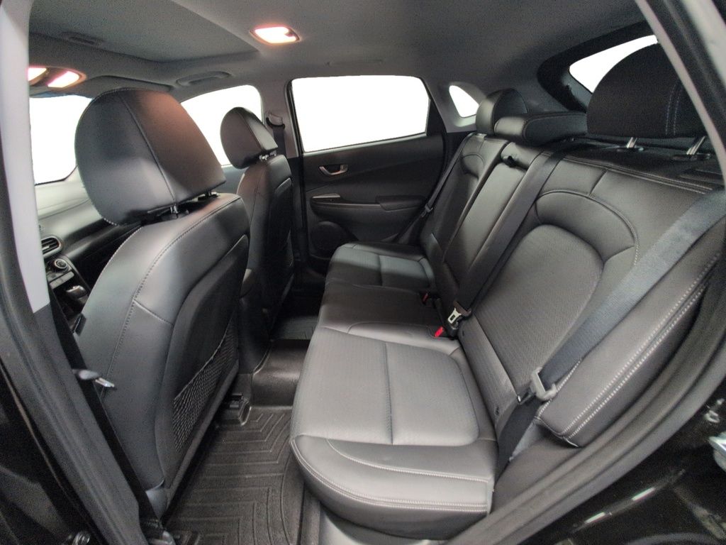 2021 Hyundai Kona LUXURY