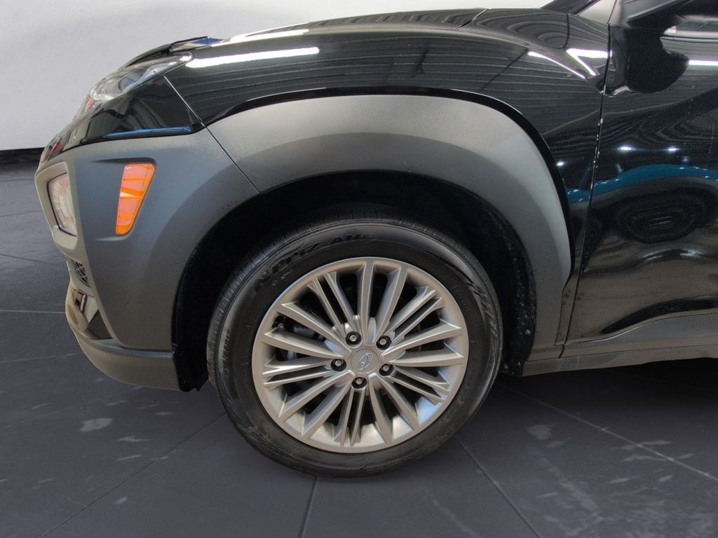 2021 Hyundai Kona LUXURY