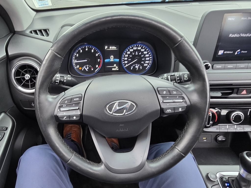 2022 Hyundai Kona PREFERRED SUN & LEATHER