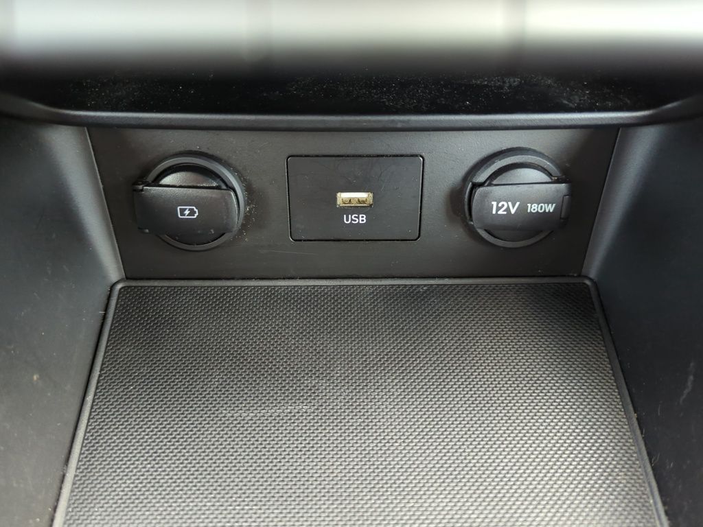 Hyundai Kona PREFERRED 2023