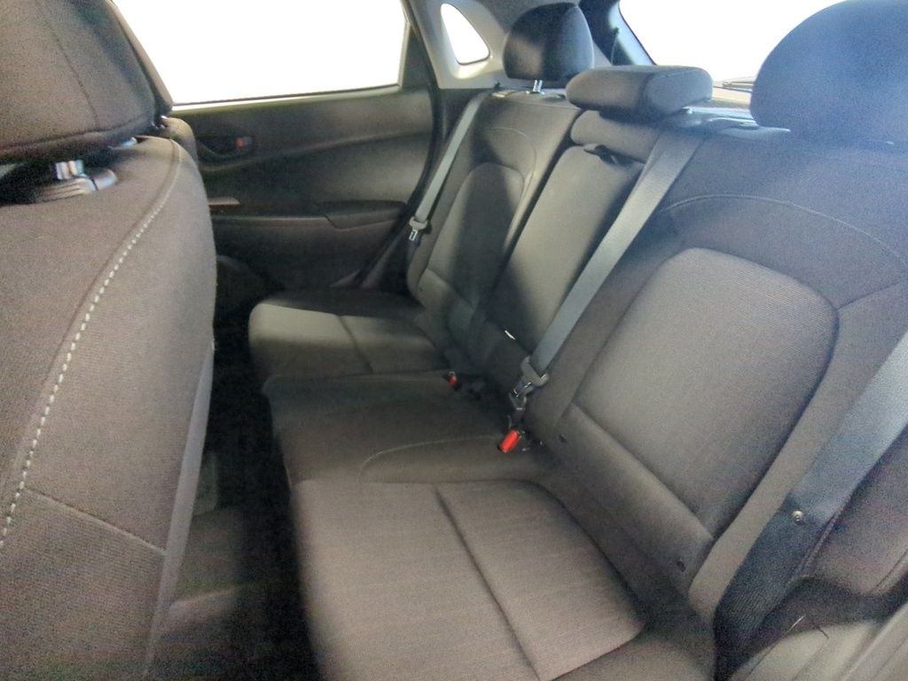 2023 Hyundai Kona ESSENTIAL