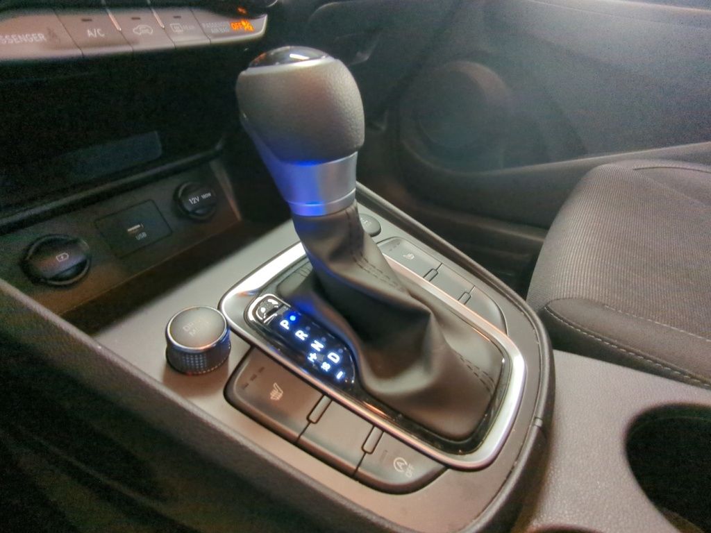 2023 Hyundai Kona ESSENTIAL