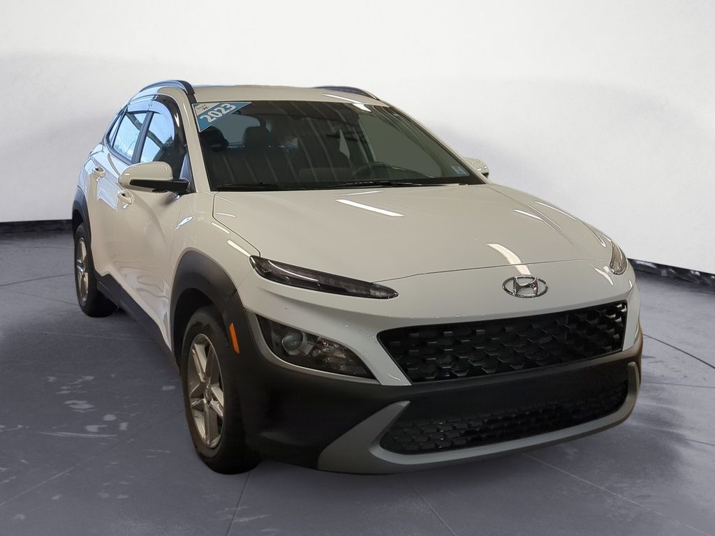 2023 Hyundai Kona ESSENTIAL