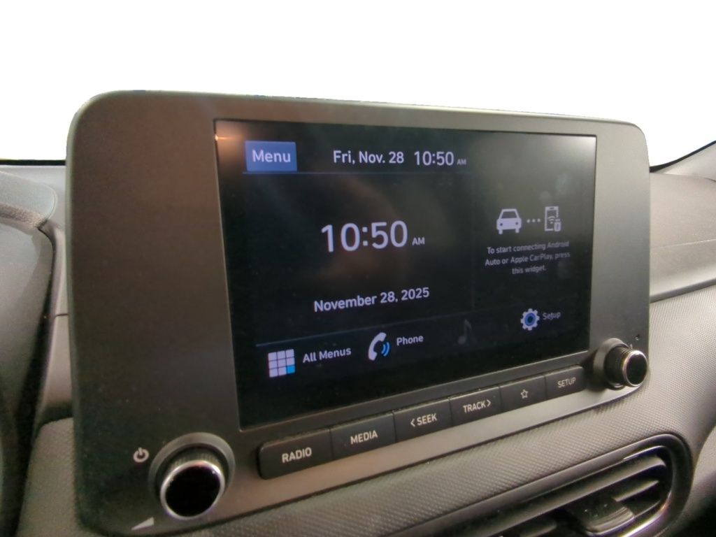 2023 Hyundai Kona ESSENTIAL