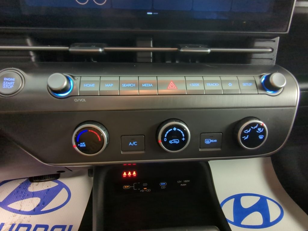 2024 Hyundai Kona PREFERRED