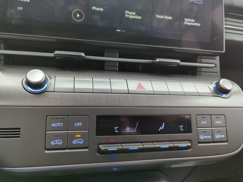 2024 Hyundai Kona PREFERRED