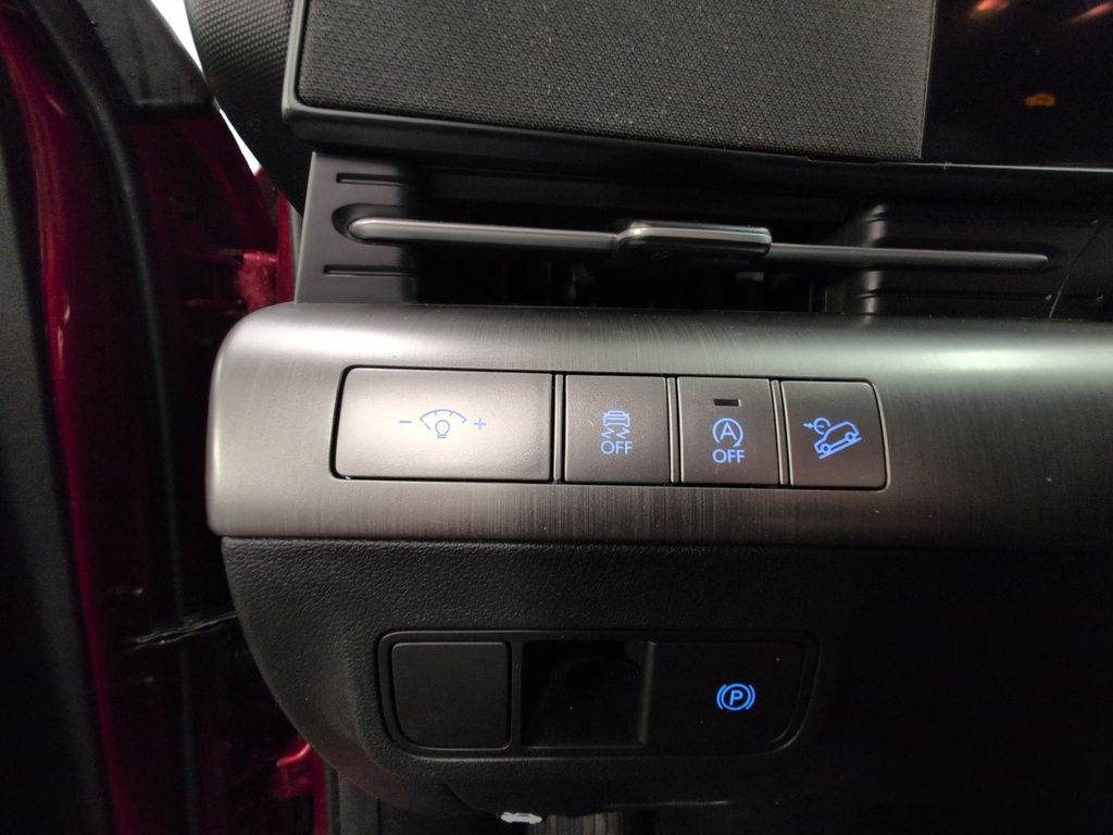 2024 Hyundai Kona ESSENTIAL