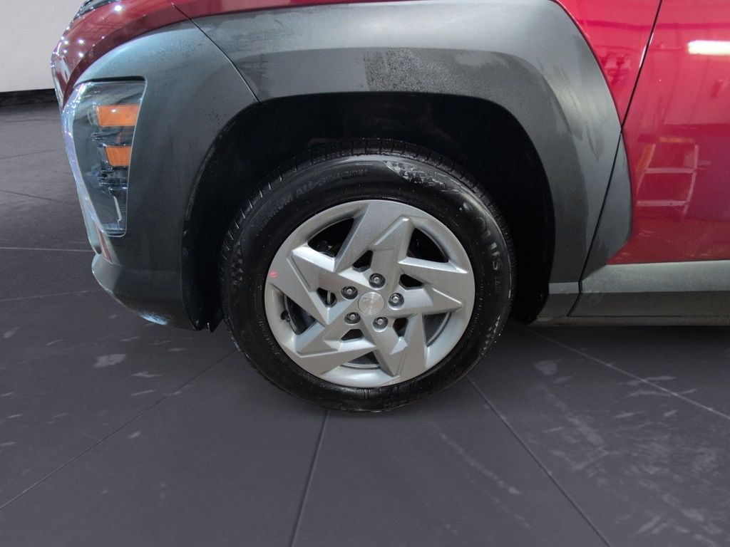 2024 Hyundai Kona ESSENTIAL